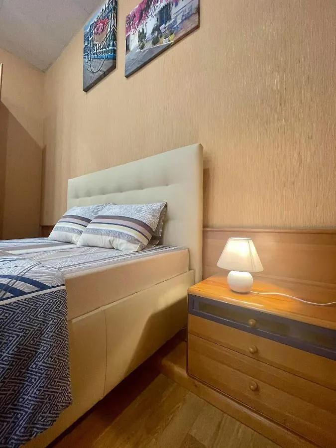 Appartement One Bedroom Right Near Metro Olympiyska Kiev Oekraïne
